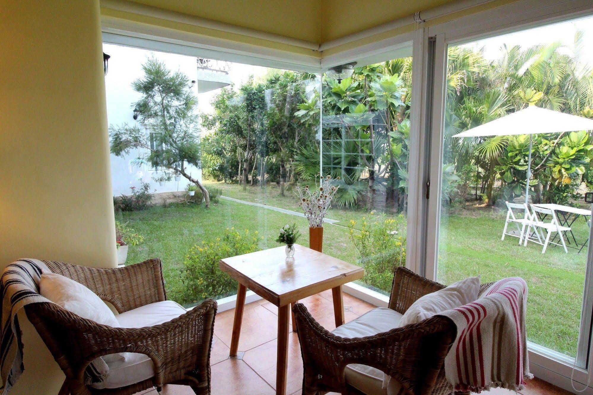 Bonjour Bebe Bed & Breakfast Heng-ch'un Exterior foto